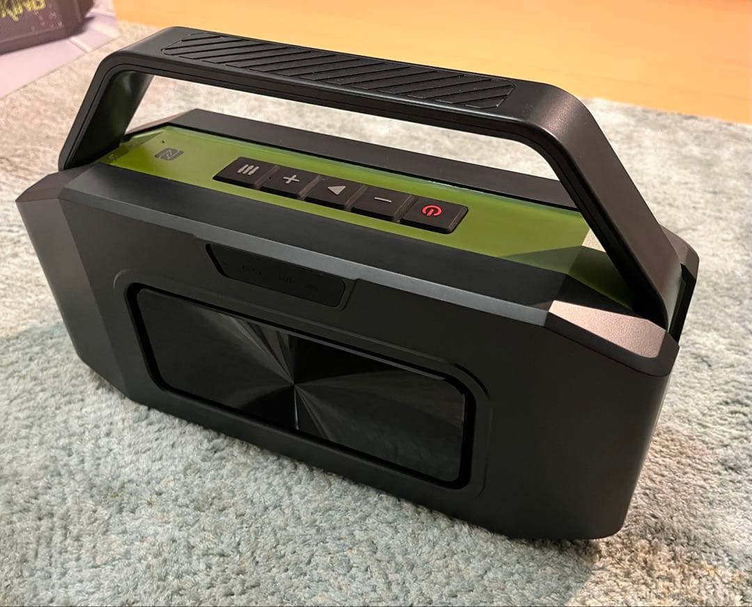 【美品】IPX6防水性能付きワイヤレススピーカー