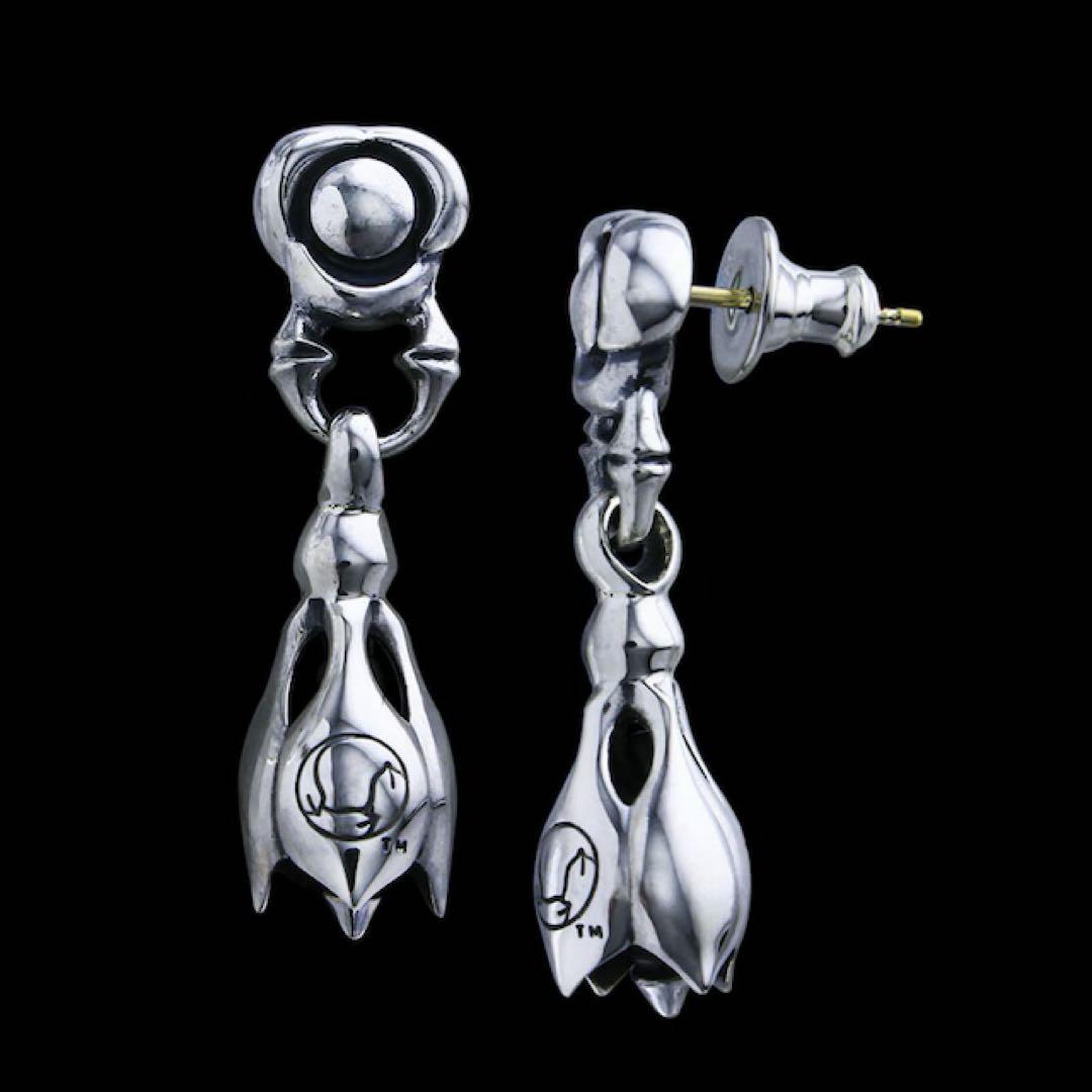 ロンワンズ　フローリンクティアーベルピアス