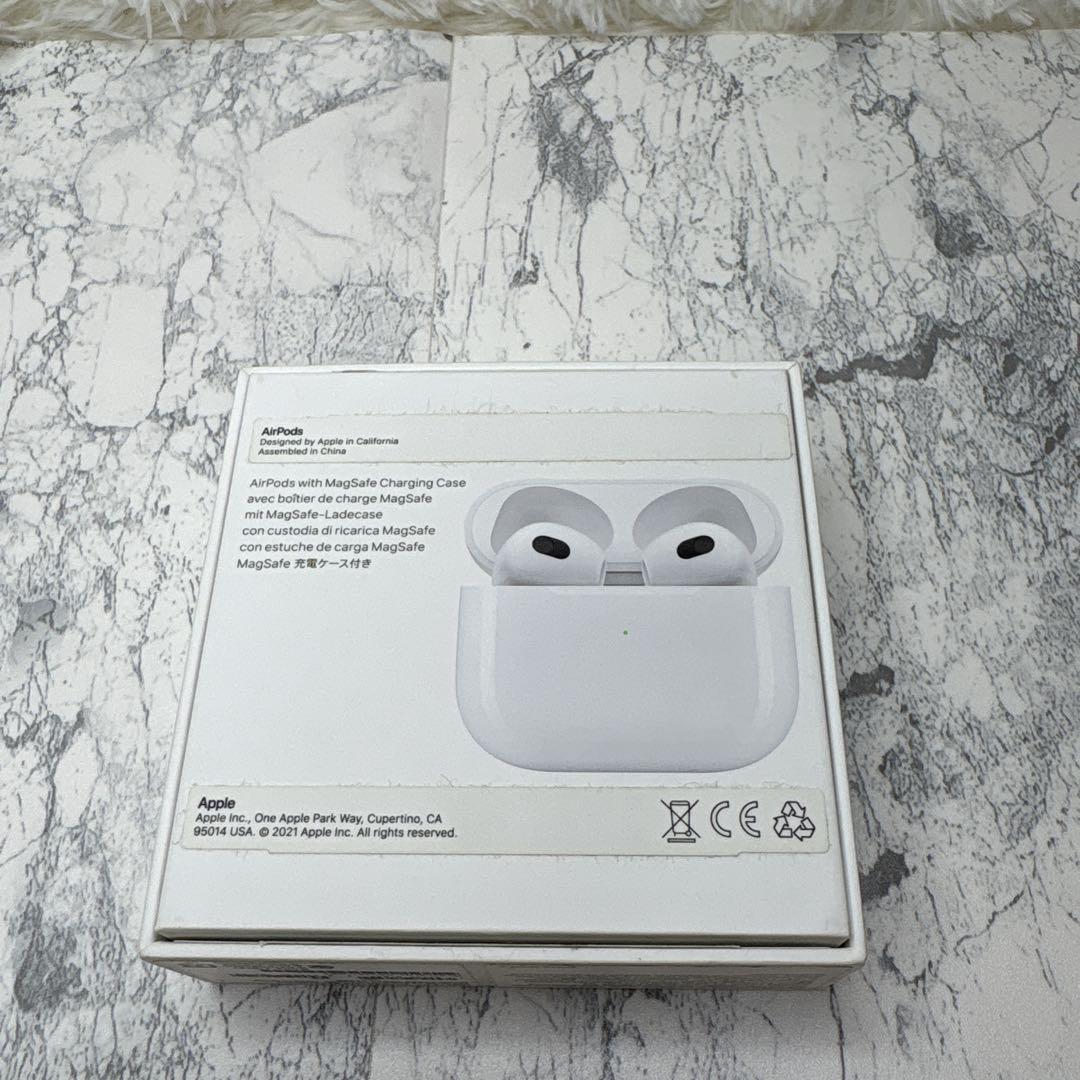 【早い物勝ち】Apple AirPods 第3世代 本体