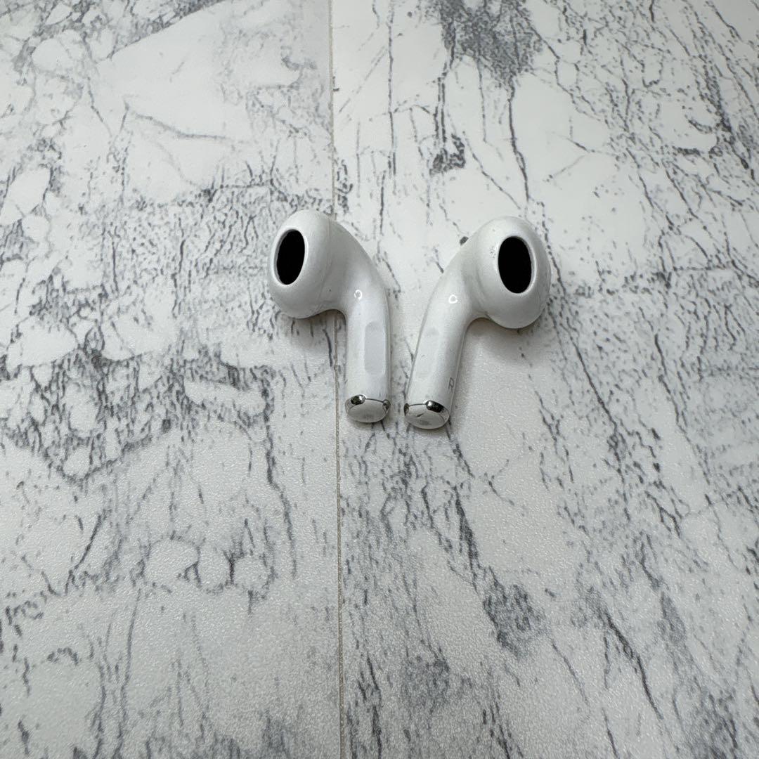 【早い物勝ち】Apple AirPods 第3世代 本体