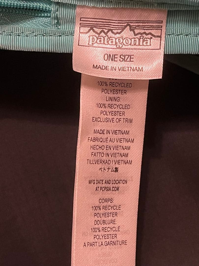 patagonia ブラックホール・キューブ 14L 　試用のみ