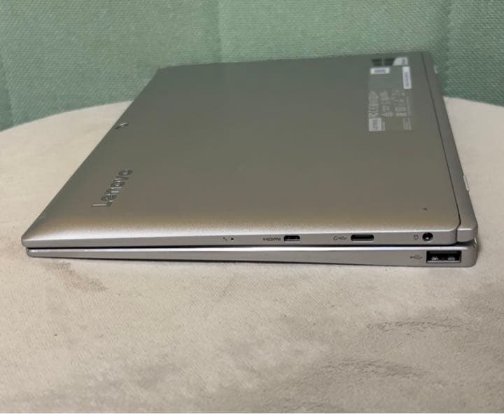 Windowsノート本体 LenovoMIIX320-10ICR Atom x5Z8350 4GB64GB