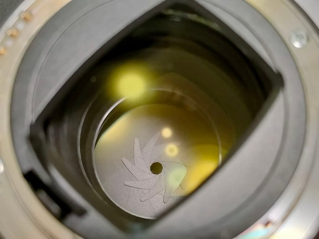 タムロン フルサイズ対応 ズームレンズ 70-200mm F2.8