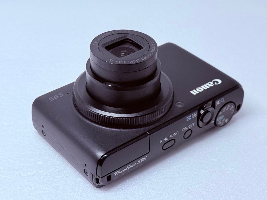 Canon PowerShot S95 動作確認済 コンデジ ミニマルデザイン