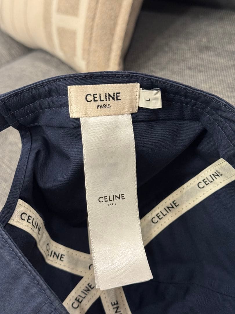 CELINE ネイビー　キャップ ゴールドバックル　L セリーヌ