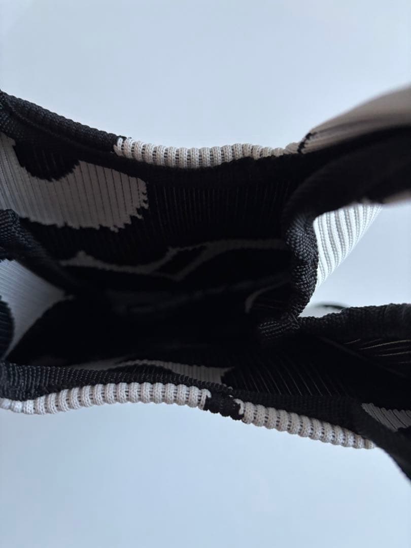 マリメッコ ニット ミニトート バッグ ウニッコ柄 ホワイト×ブラック