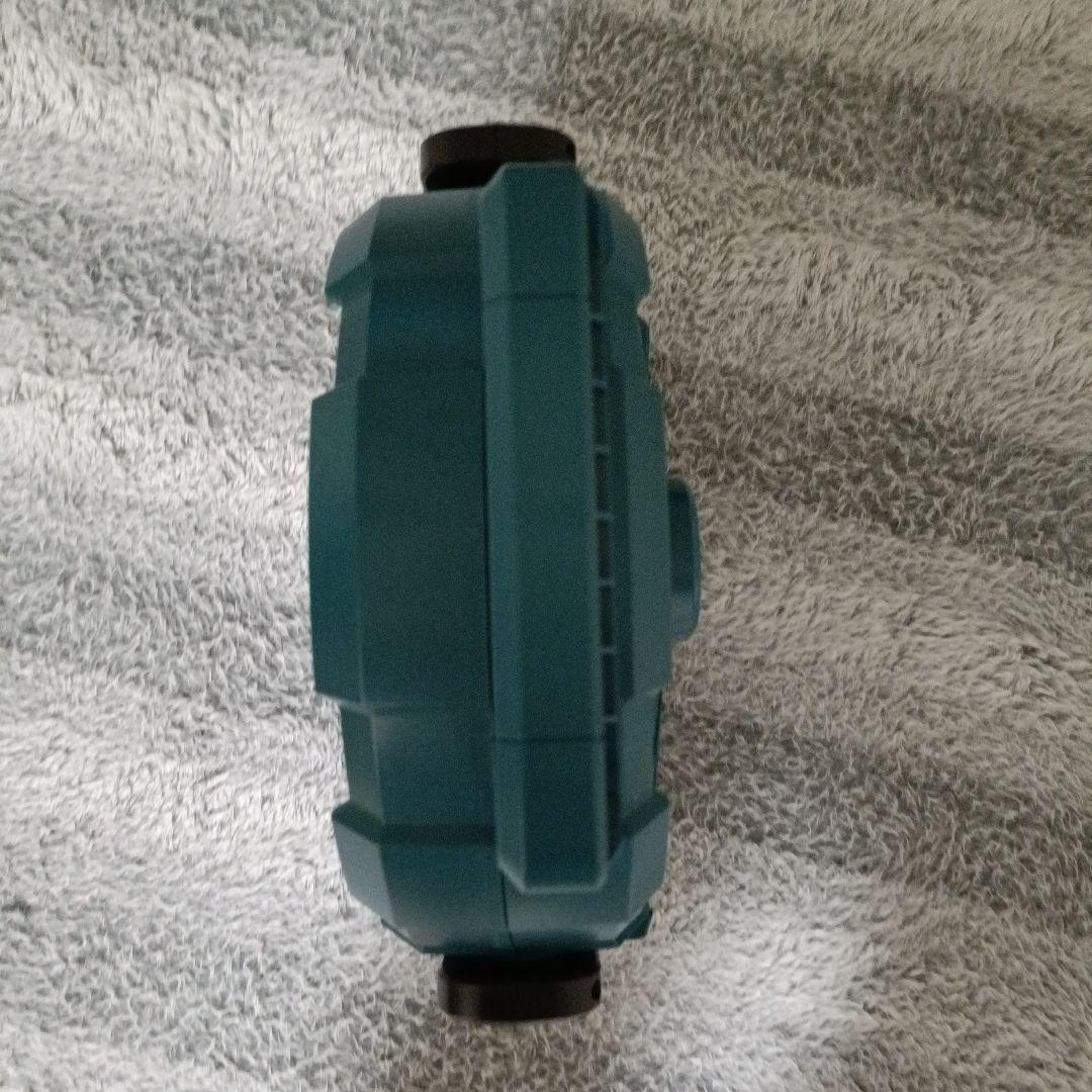 【本体のみ】マキタ 充電式ファン CF203DZ 自動首振り機能付き グリーン系