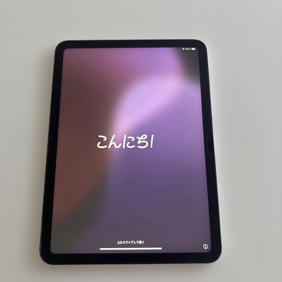 iPad 第10世代 Wi-Fi64GB シルバー （ケース付き）