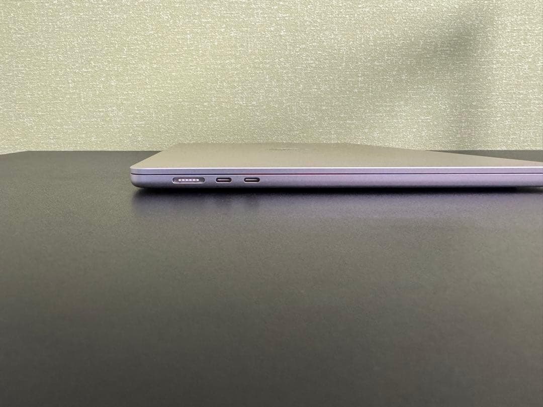 MacBook Air M3 15インチ 8GB 256G 付属品完備