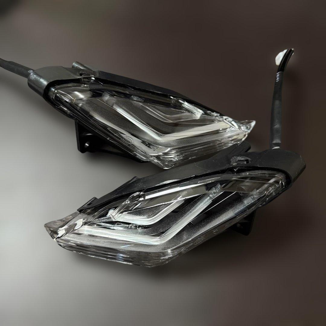 シグナスX 3型 三型 ポジションライト