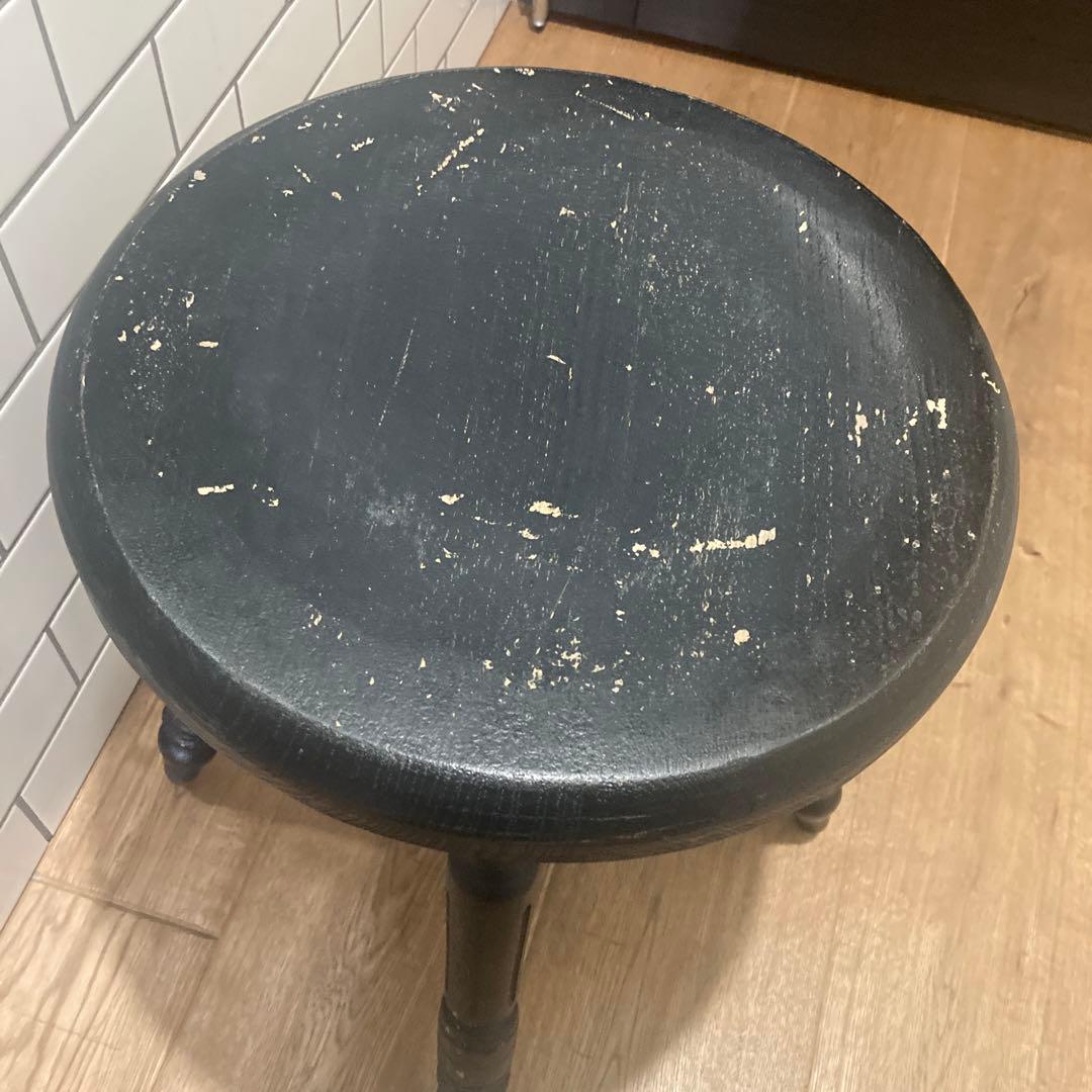 サラグレース 黒いスクリュー式スツール