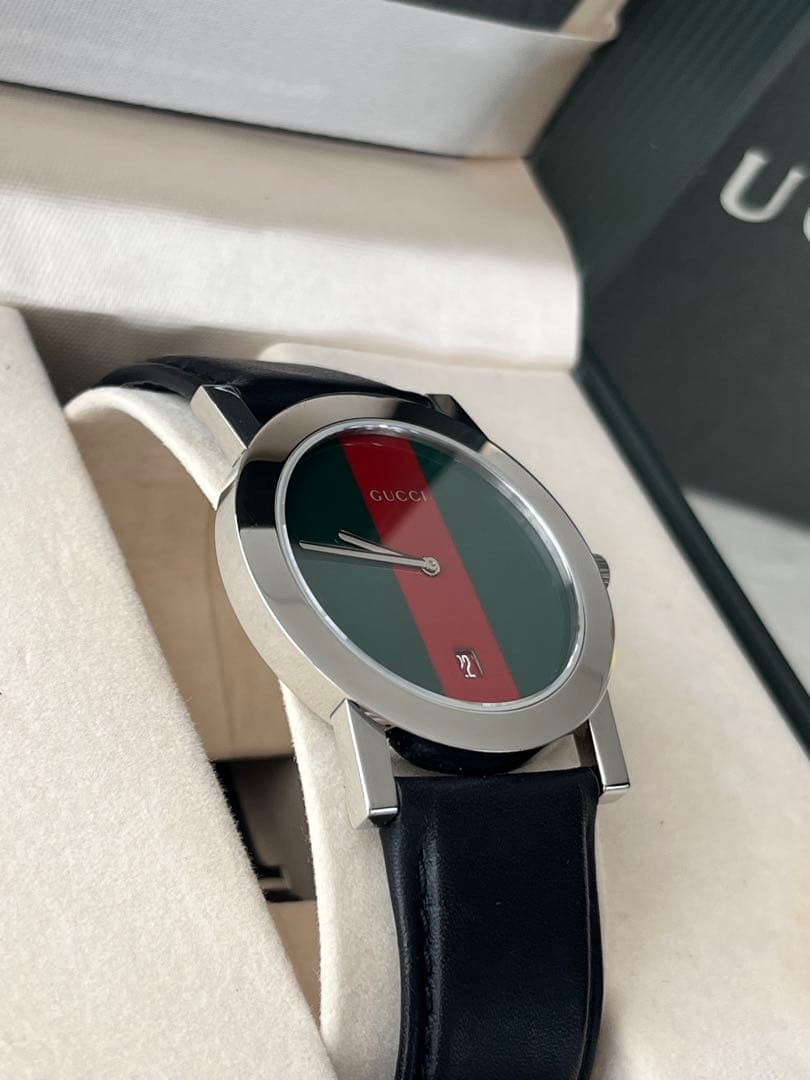 GUCCI腕時計5200M シェリーライン ステンレススチール