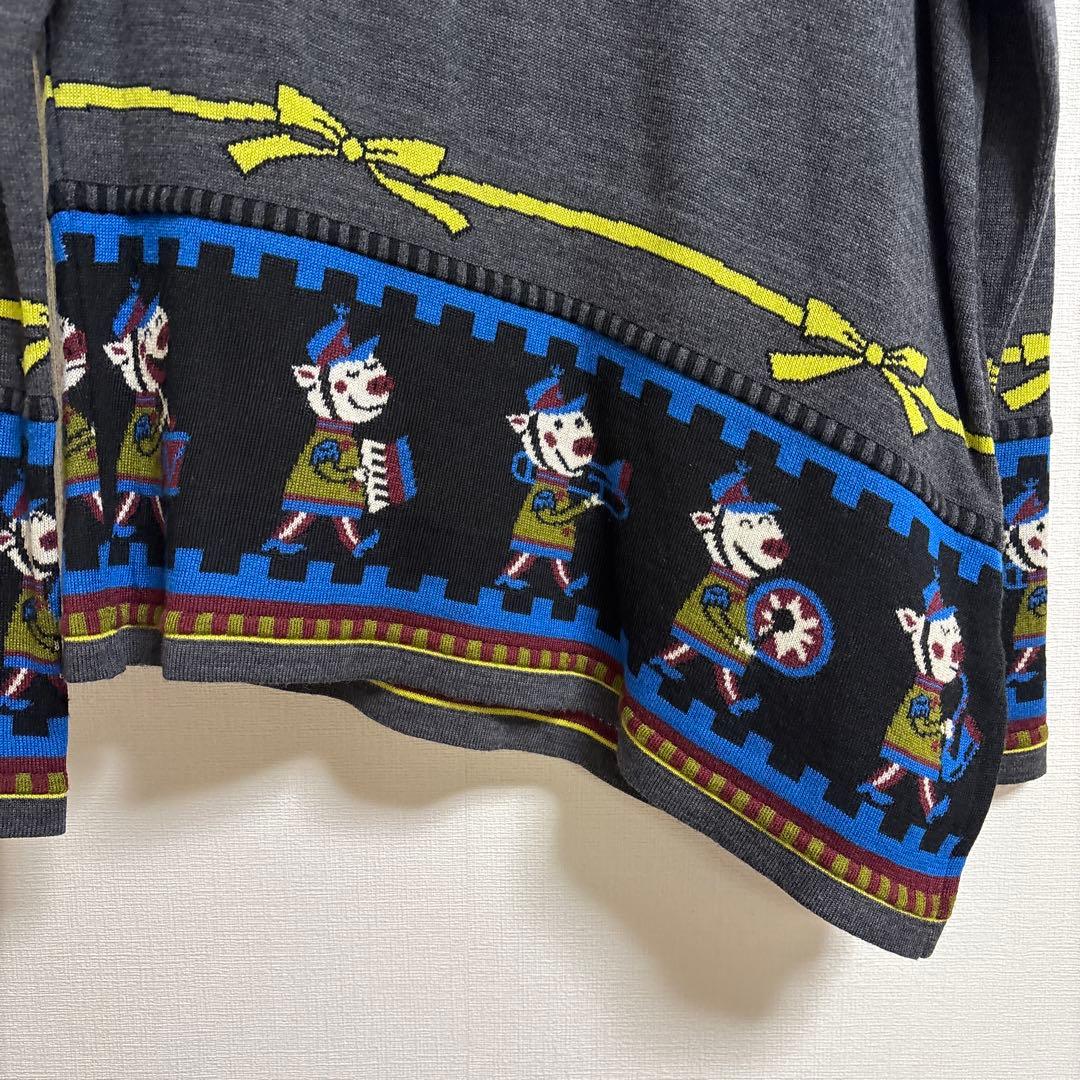 美品　アルベロベロ　ニット