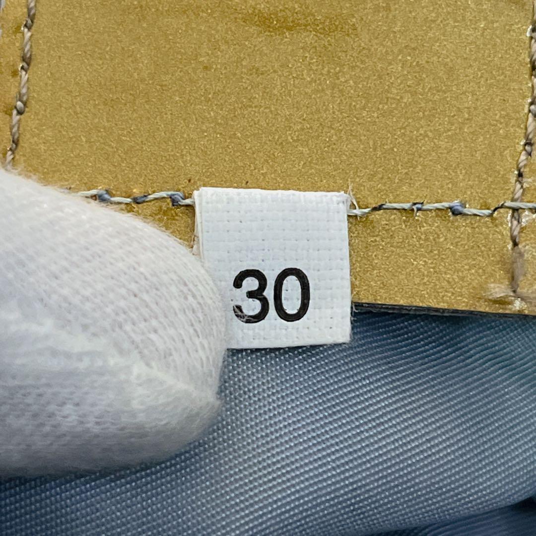 プラダ　ミニポーチ　巾着　化粧ポーチ　小物入れ　水色　ナイロン　三角ロゴ　y2k