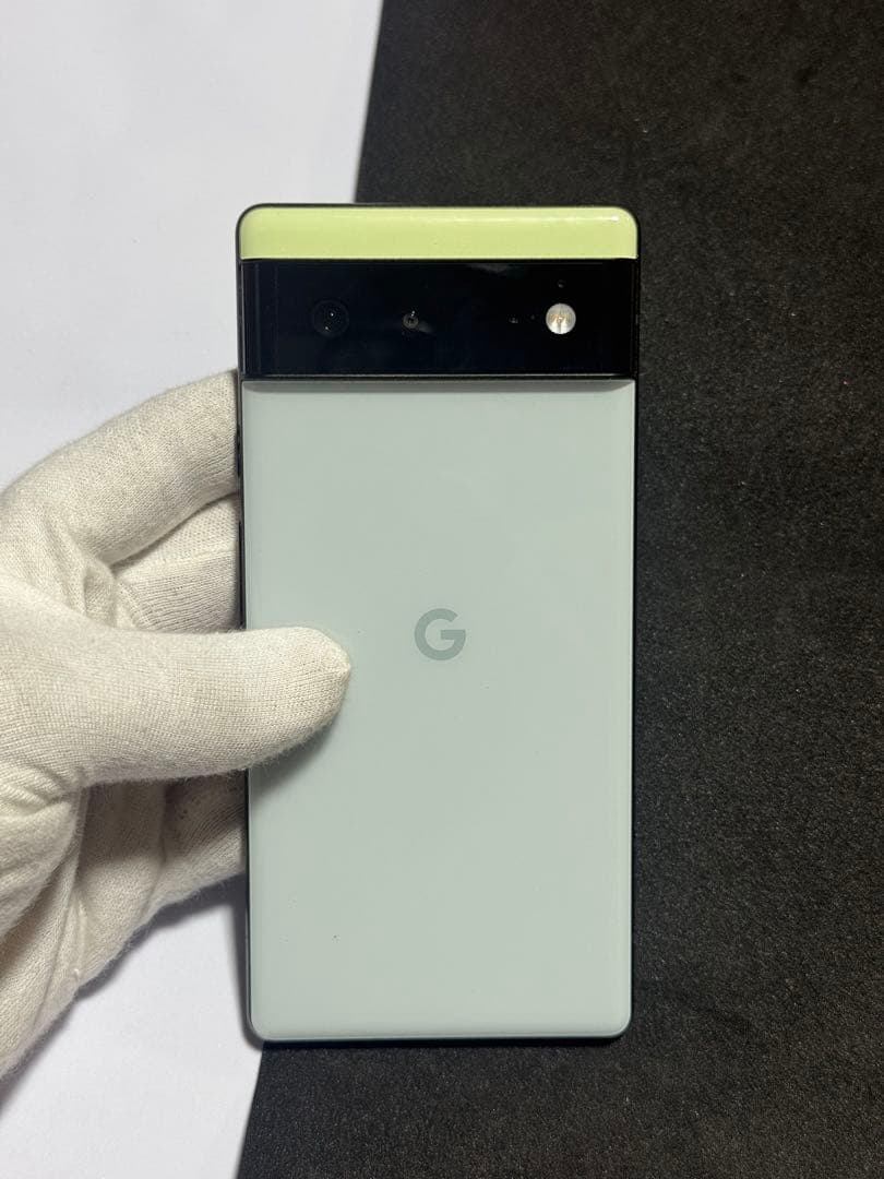 Google Pixel 6 グレー 画面にひびあり