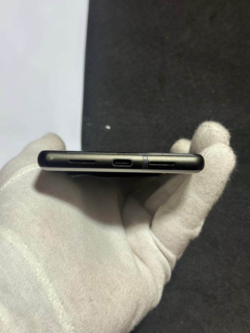 Google Pixel 6 グレー 画面にひびあり