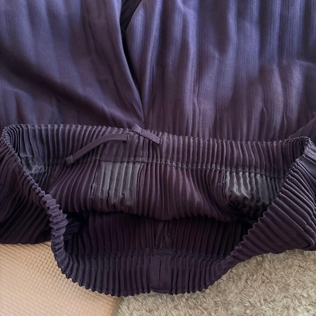 オムプリッセ　イッセイミヤケ　プリーツパンツ