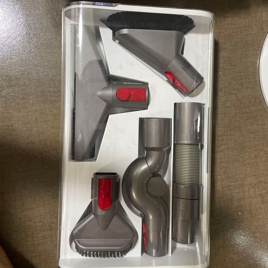 Dyson コードレス掃除機 SV12 フロアドッグ付き