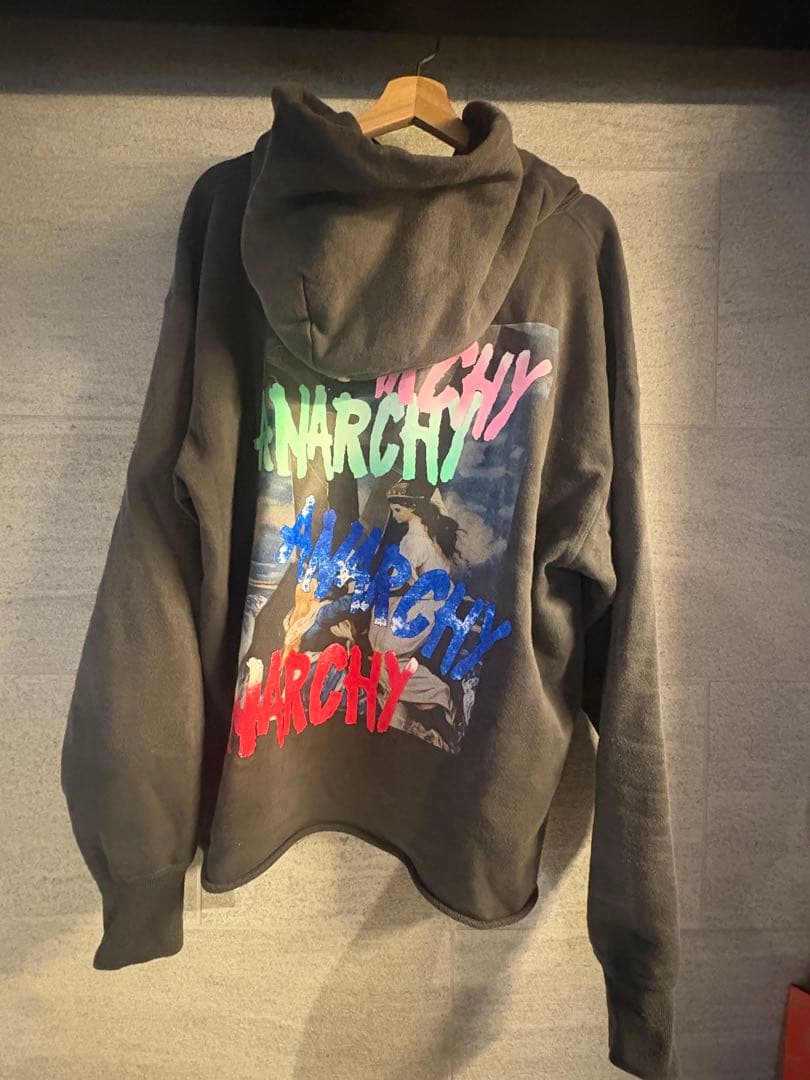 美品 SAINT MXXXXXX セントマイケル　パーカー　ANARCHY