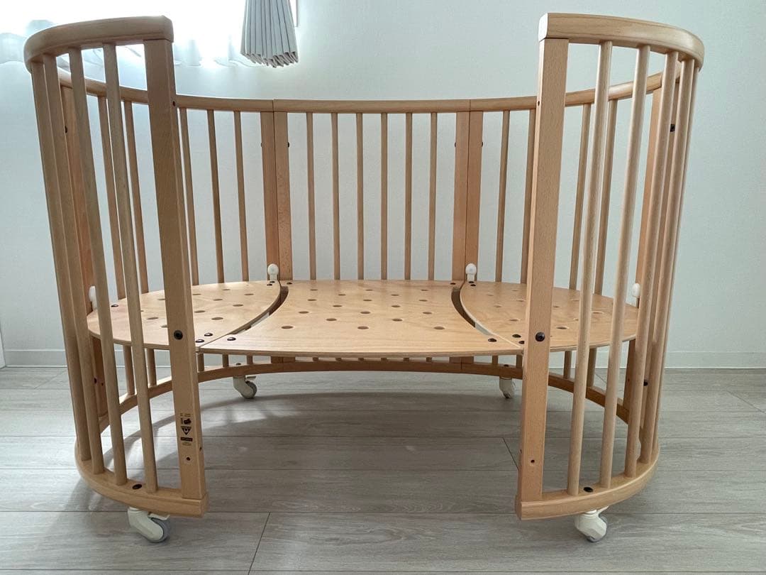 landabu 木製円形ベビーベッド(再掲)