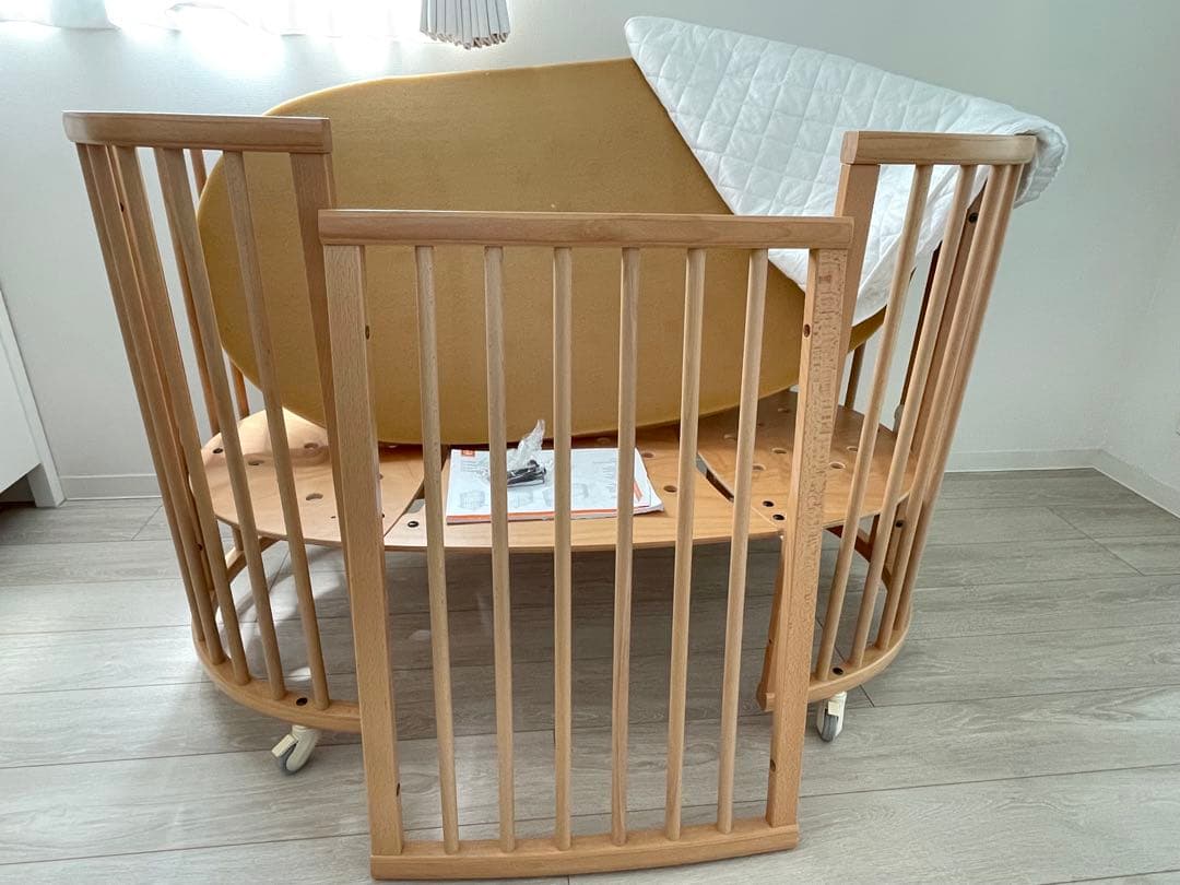 landabu 木製円形ベビーベッド(再掲)