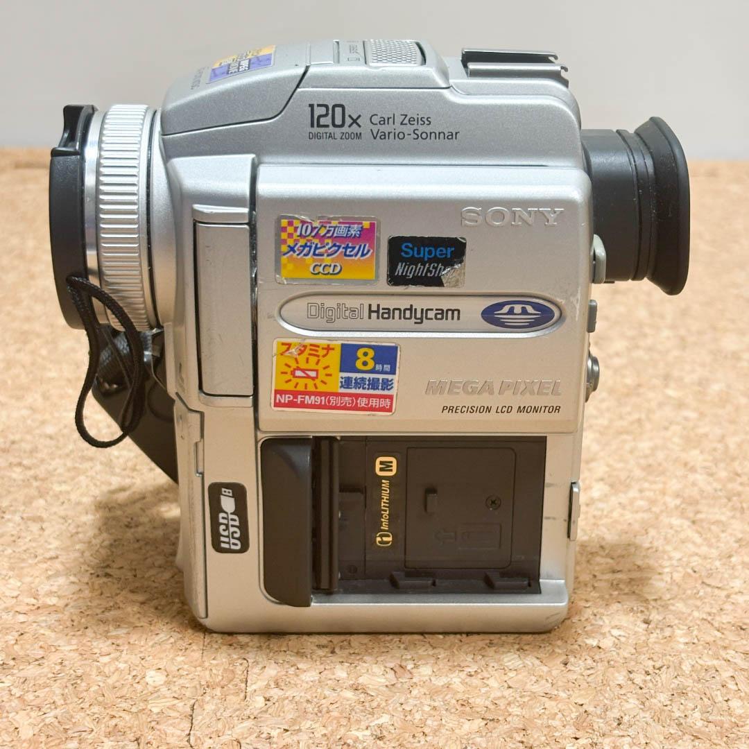 SONY DCR-PC110 ハンディカム ビデオカメラ handycam