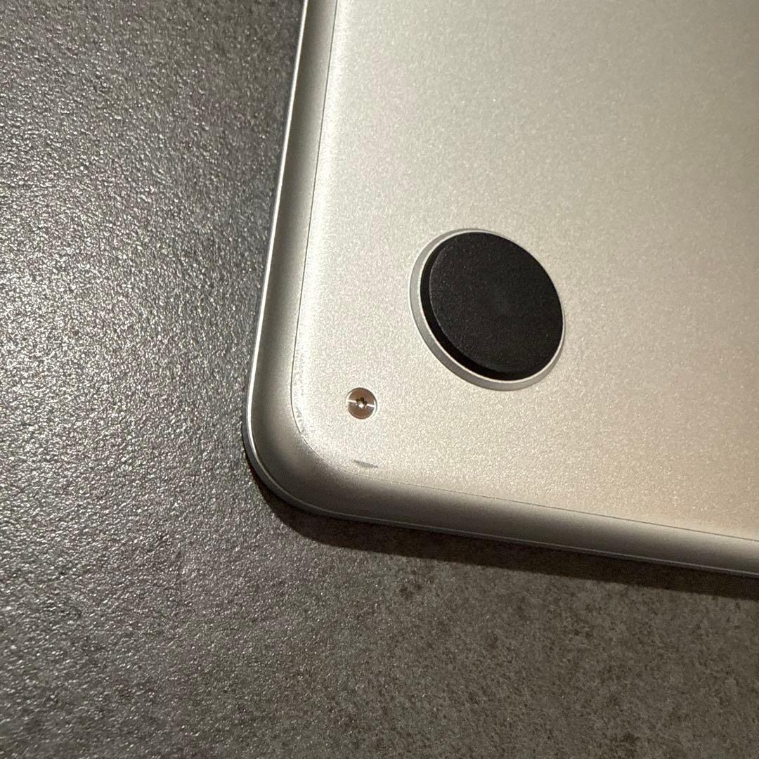 MacBook air M4 13インチ シルバー 【16GB/256GB】