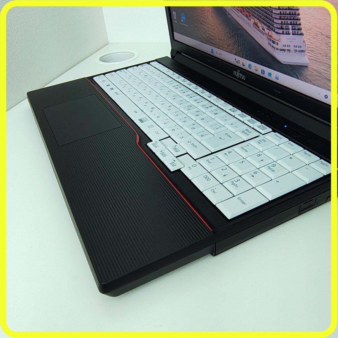 セール価格　SSD⭐️windows11　ノートパソコン　office　800