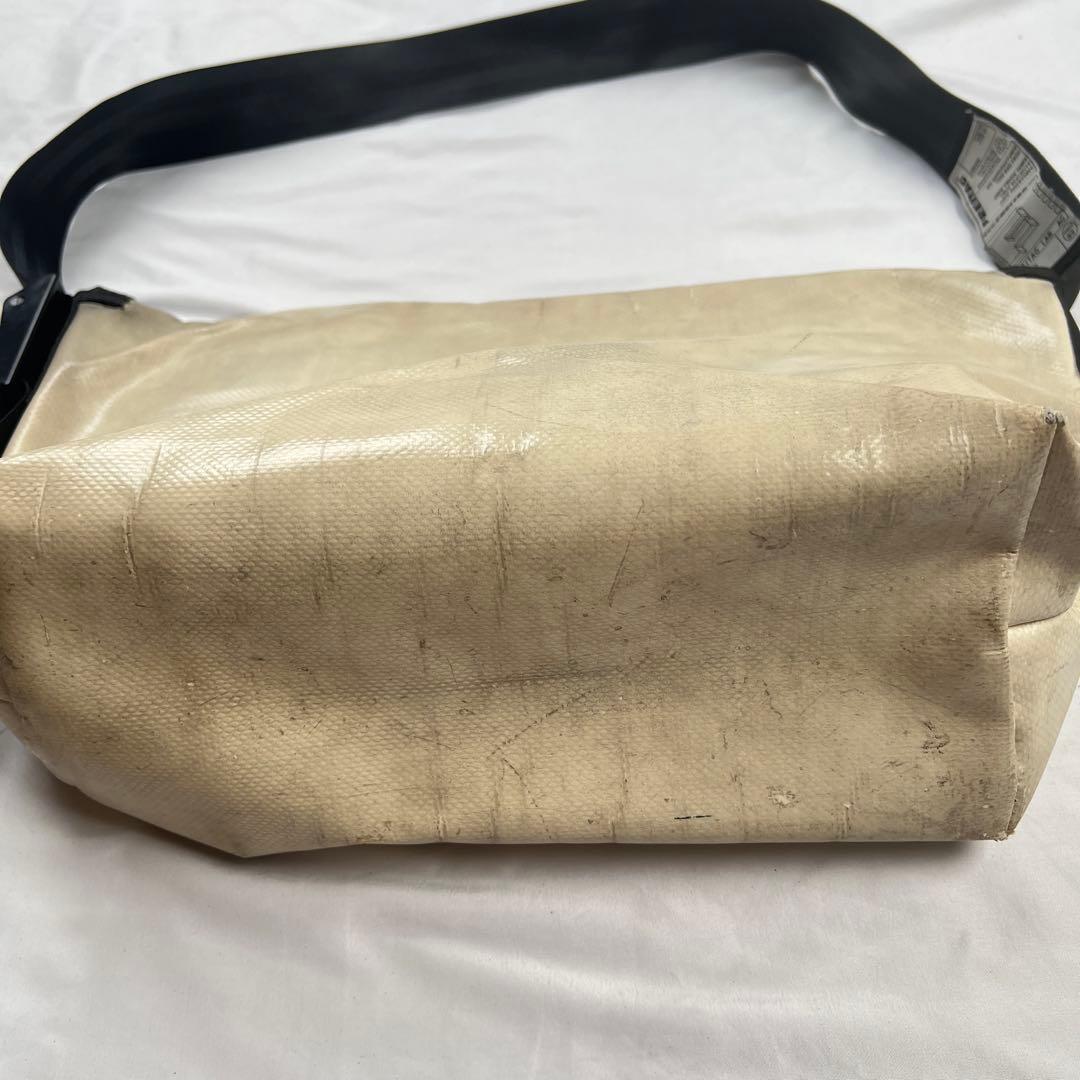 バッグ FREITAG messenger bag cream