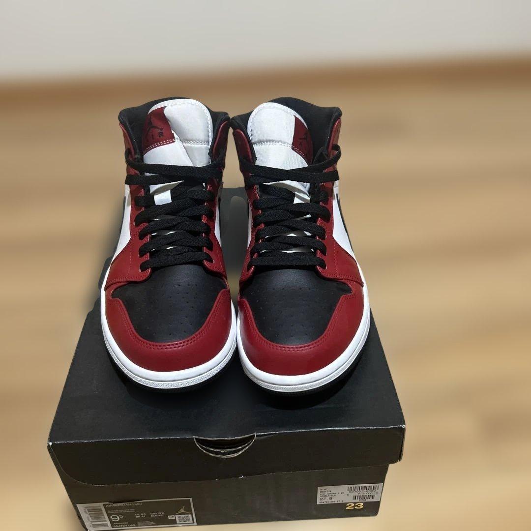 Air Jordan エアージョーダン1 MID CHICAGO