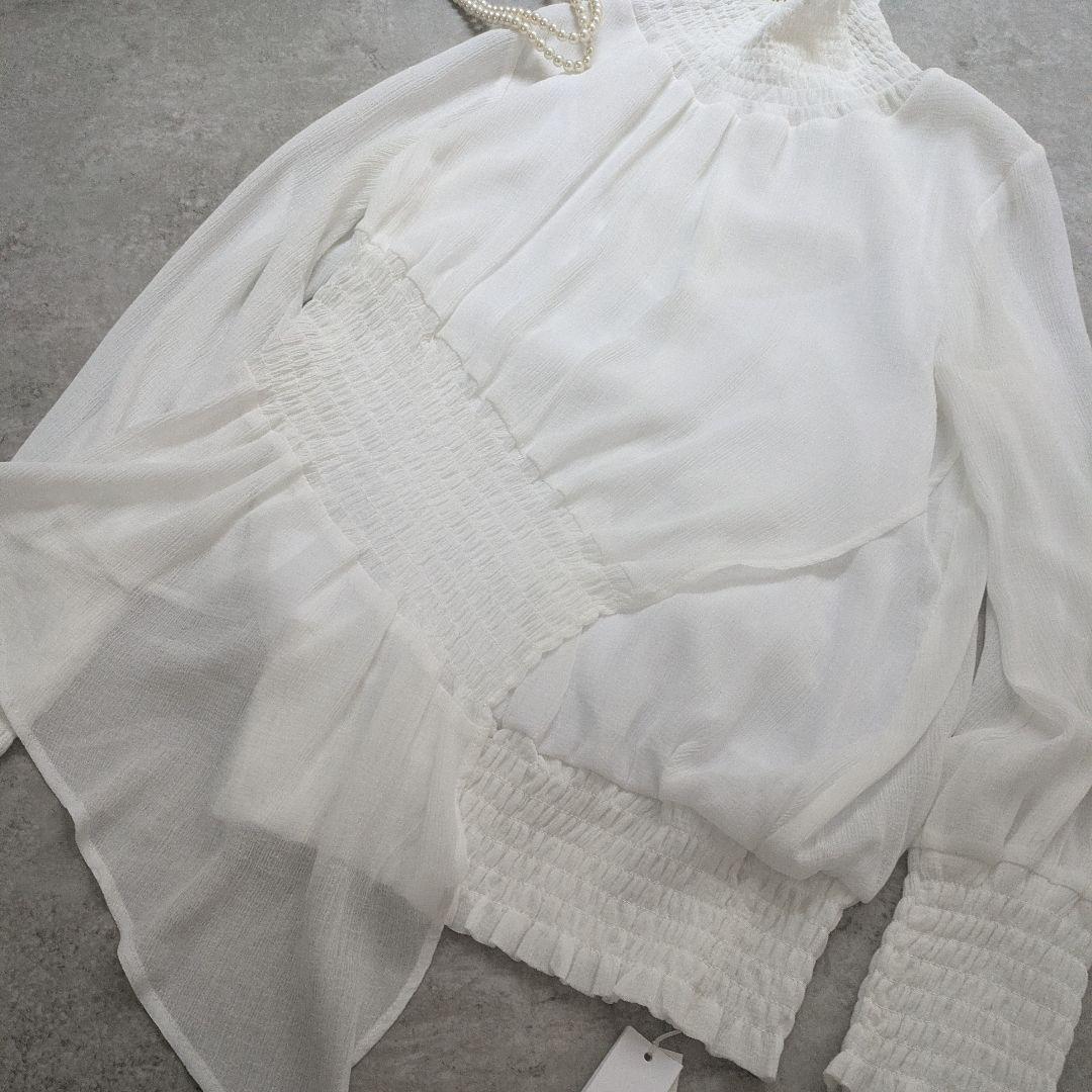 新品✨️ シアー　シャーリング　ペプラム　ブラウス　アンスリード