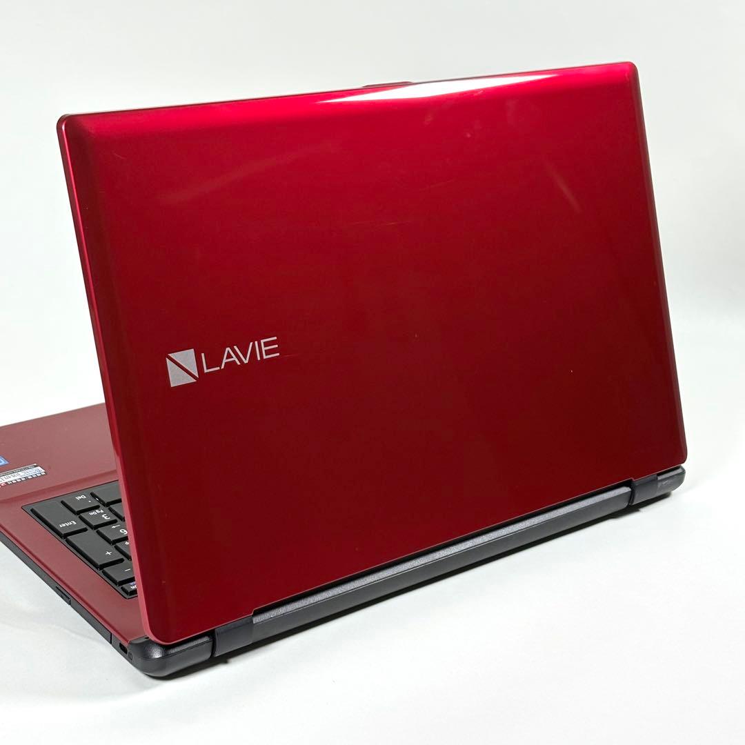 おしゃレッド✨新品SSD✨8GBメモリ✨ノートパソコン✨