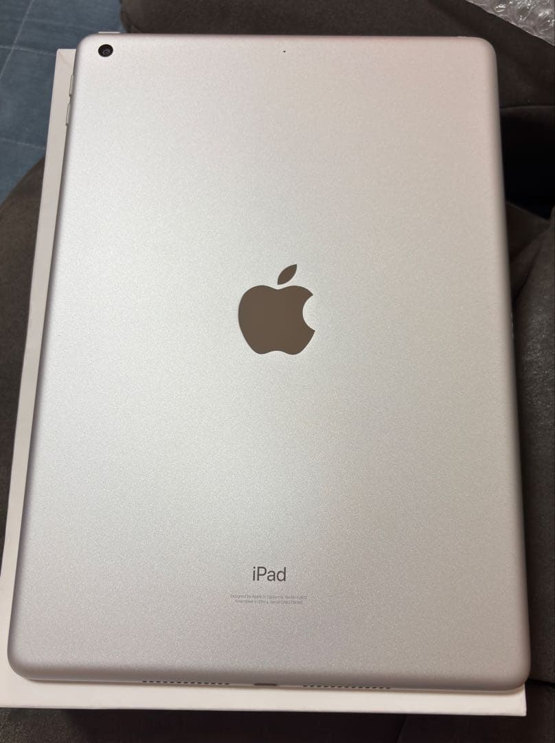 (本体交換後未使用) iPad 第9世代64GB シルバー 本体のみ