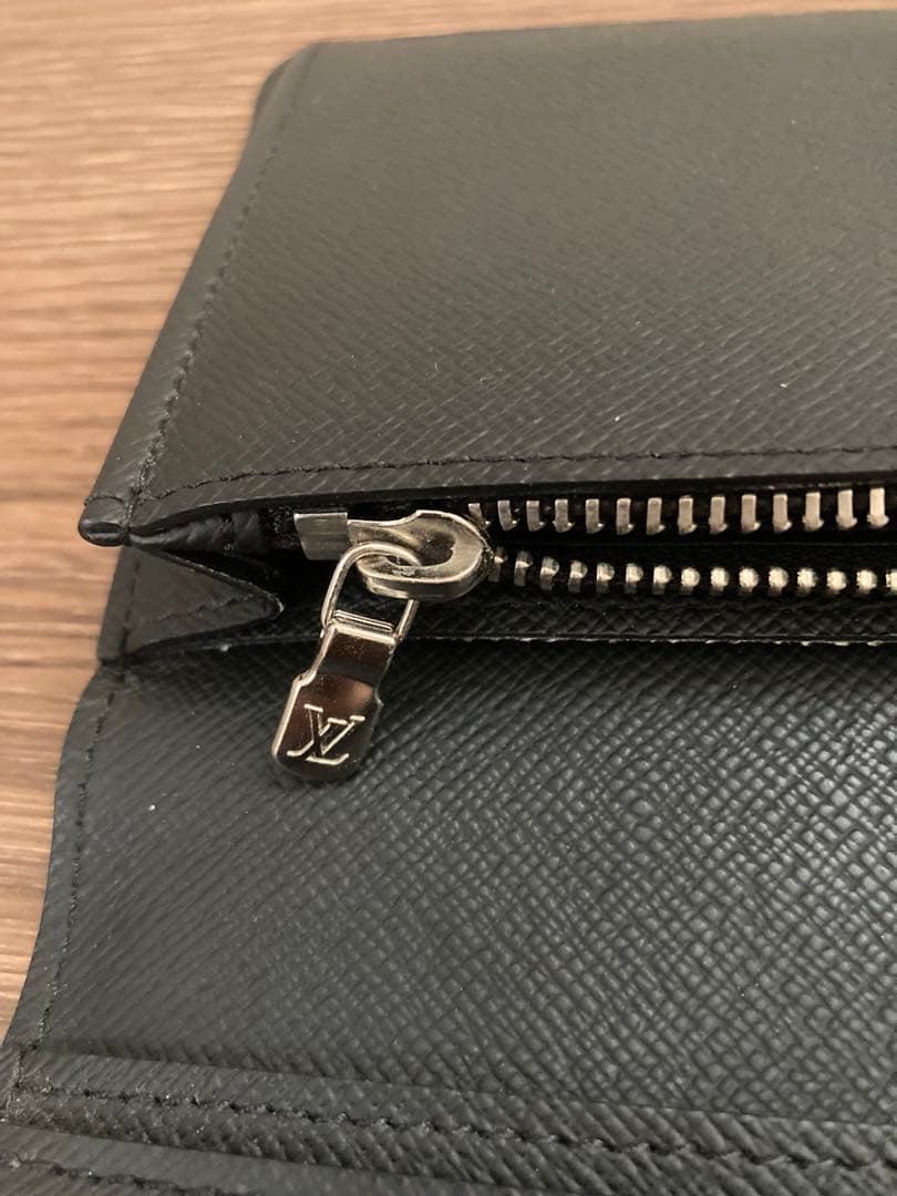 Louis Vuitton 長財布 ブラック