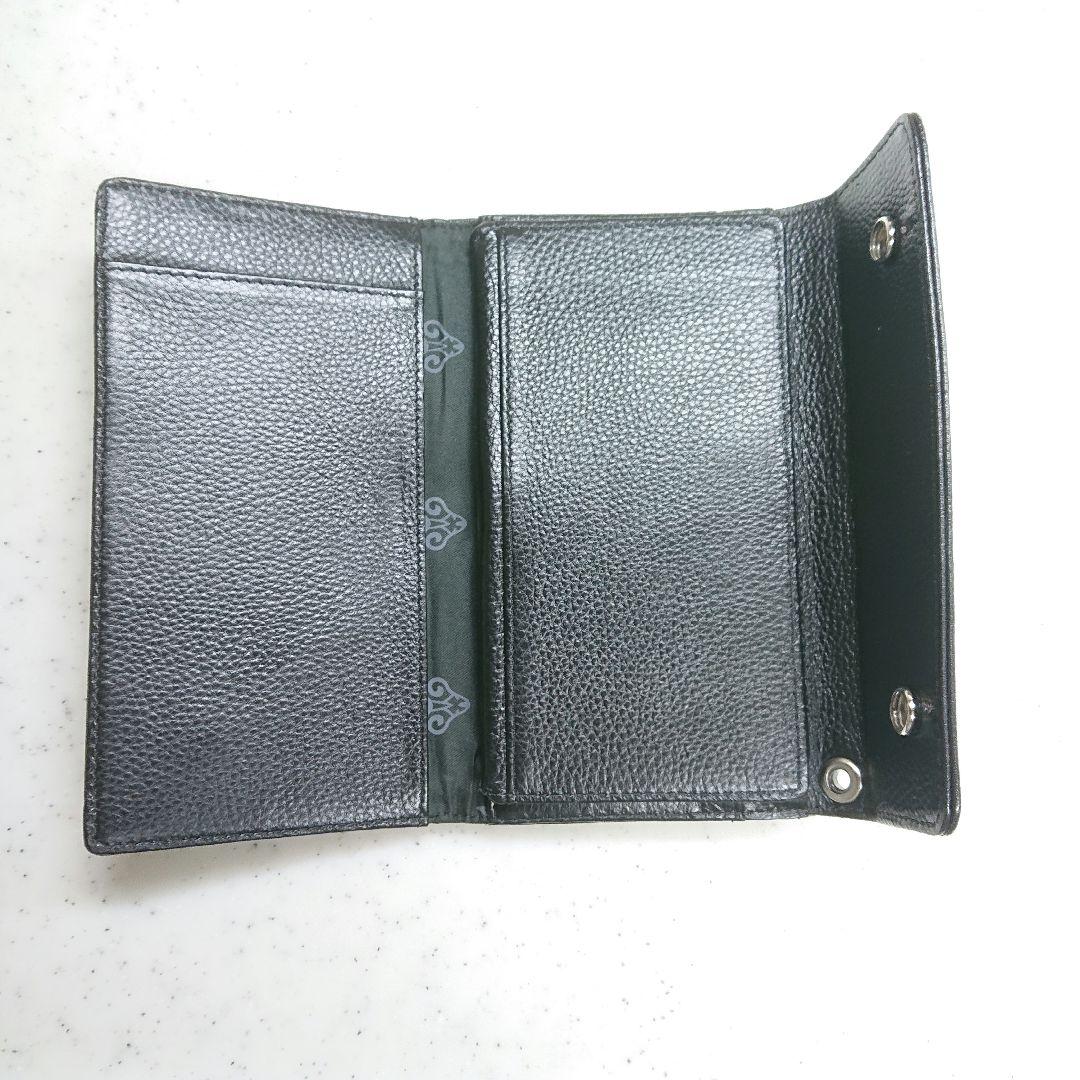 ウェーブウォレット 長財布 ブラック　ボタン付き