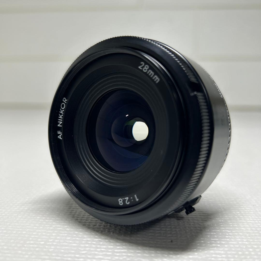 Nikon AF Nikkor 28mm F2.8 レンズ