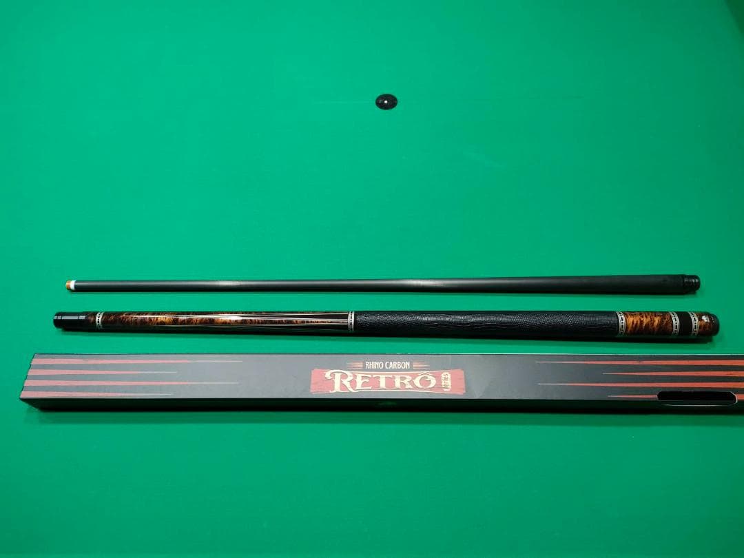 Rhino ライノ キュー Retro カーボンシャフト装備