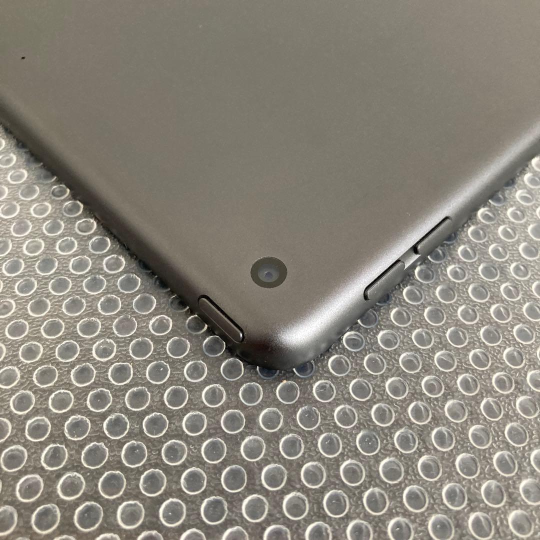 3092【早い者勝ち】iPad7 第7世代 32GB WIFIモデル☆