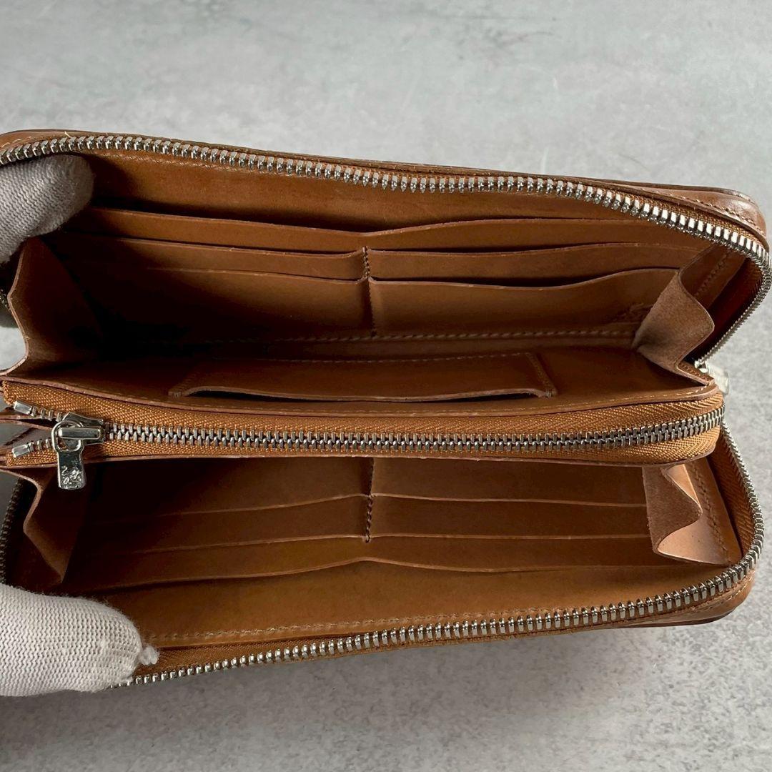 アルズニ alzuni ラウンドファスナー ドロップハンドル コンチョ 茶