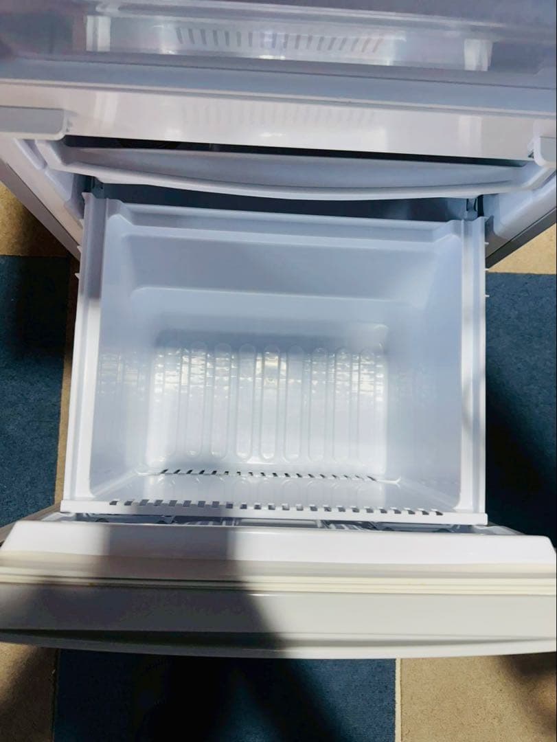 東京都23区(送料込み) シャープ 冷蔵庫 (TPO4895)