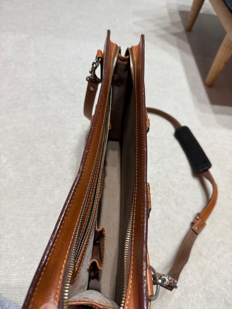 土屋鞄　バッグ