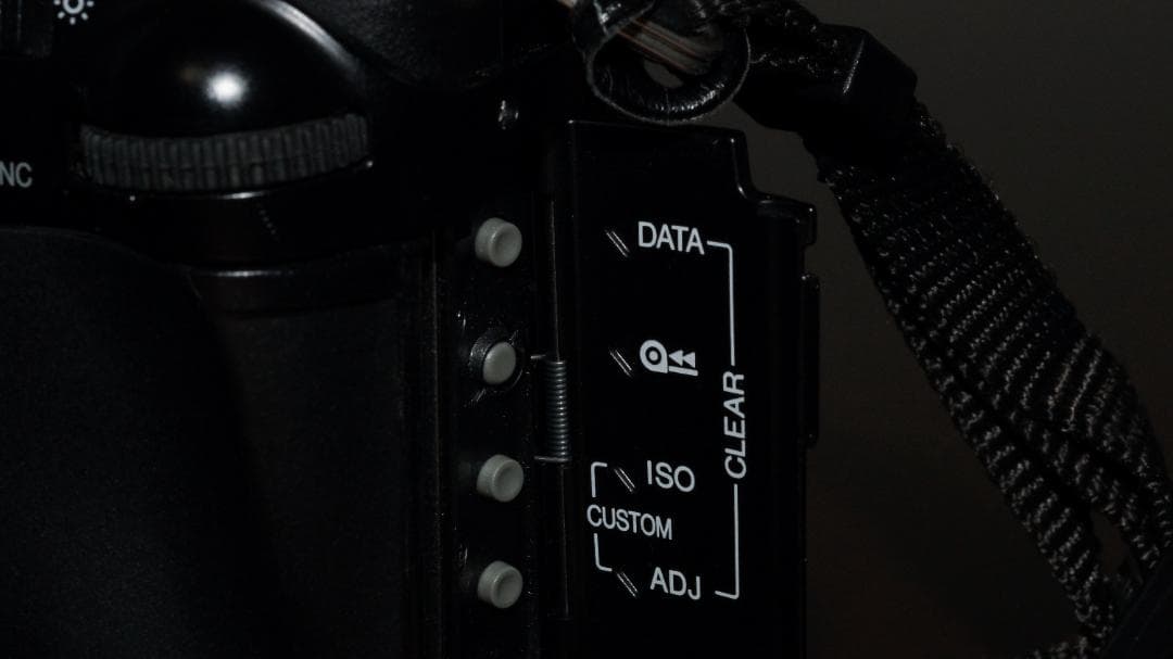 MINOLTA　ミノルタ　α-9　レンズ付き（AF 70-210 F4）