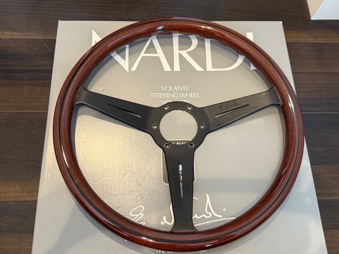 NARDI クラシック　WOOD　正規品 ウッド/ブラックスポーク N122