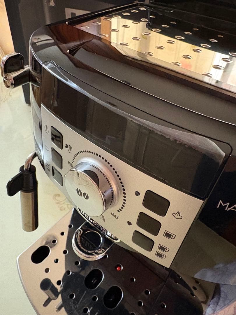 デロンギ　マグニフィカS