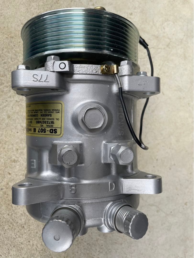 (絶版　希少)SANDEN SD-507 エアコンコンプレッサー　新品
