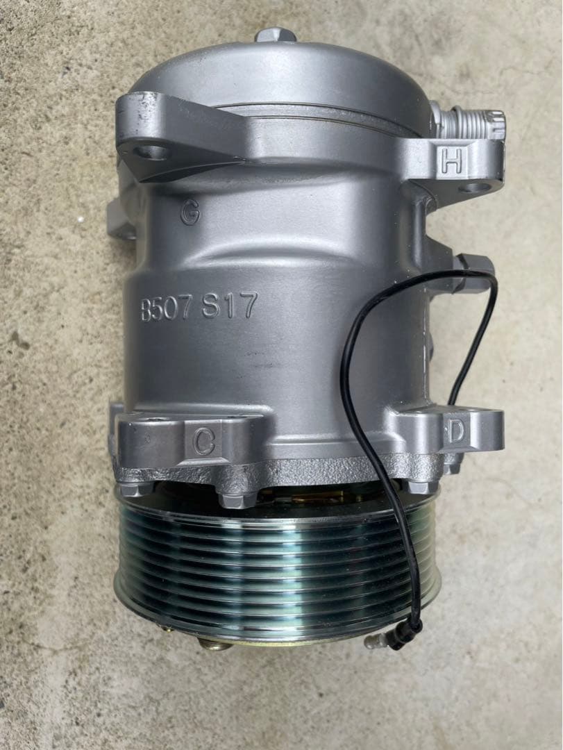 (絶版　希少)SANDEN SD-507 エアコンコンプレッサー　新品