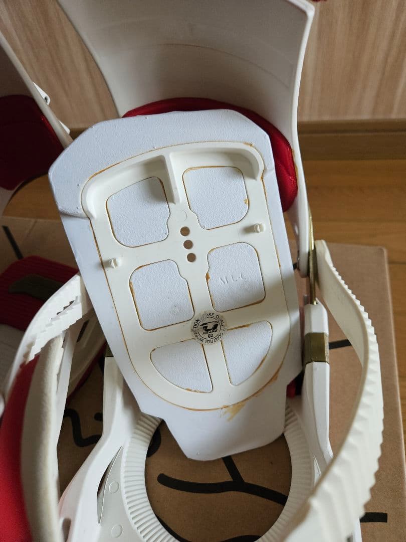 早い者勝ち　Drake Reload ビンディング M/L セット売りあります！