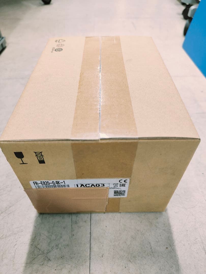 【新品未開封】三菱インバータ FR-E820-0.4K-1