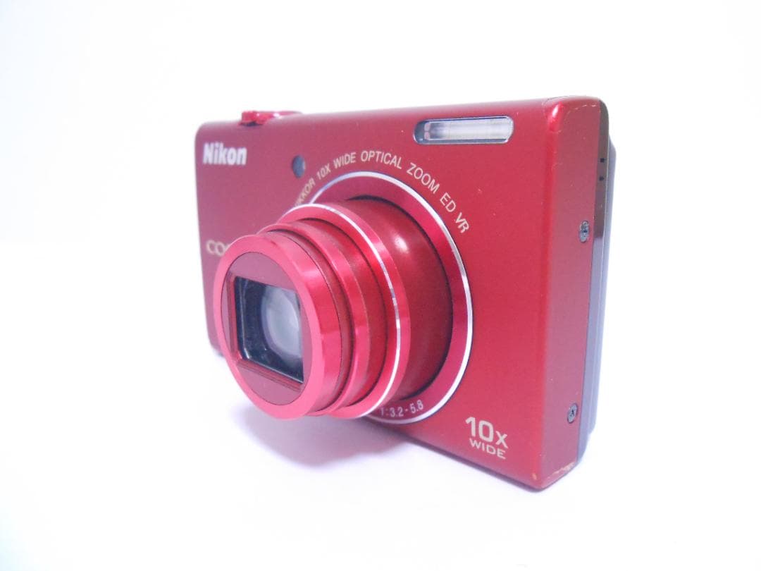 【お値下げ歓迎・美品】 Nikon COOLPIX S6200 レッド