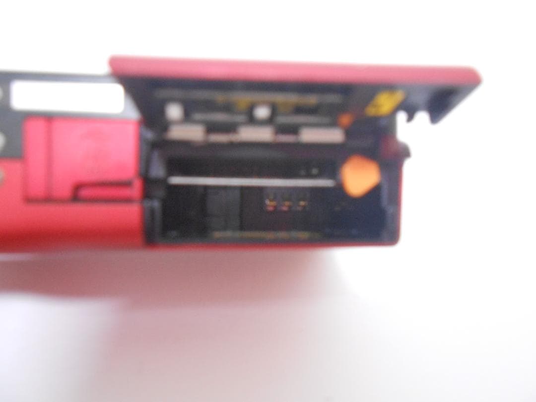 【お値下げ歓迎・美品】 Nikon COOLPIX S6200 レッド